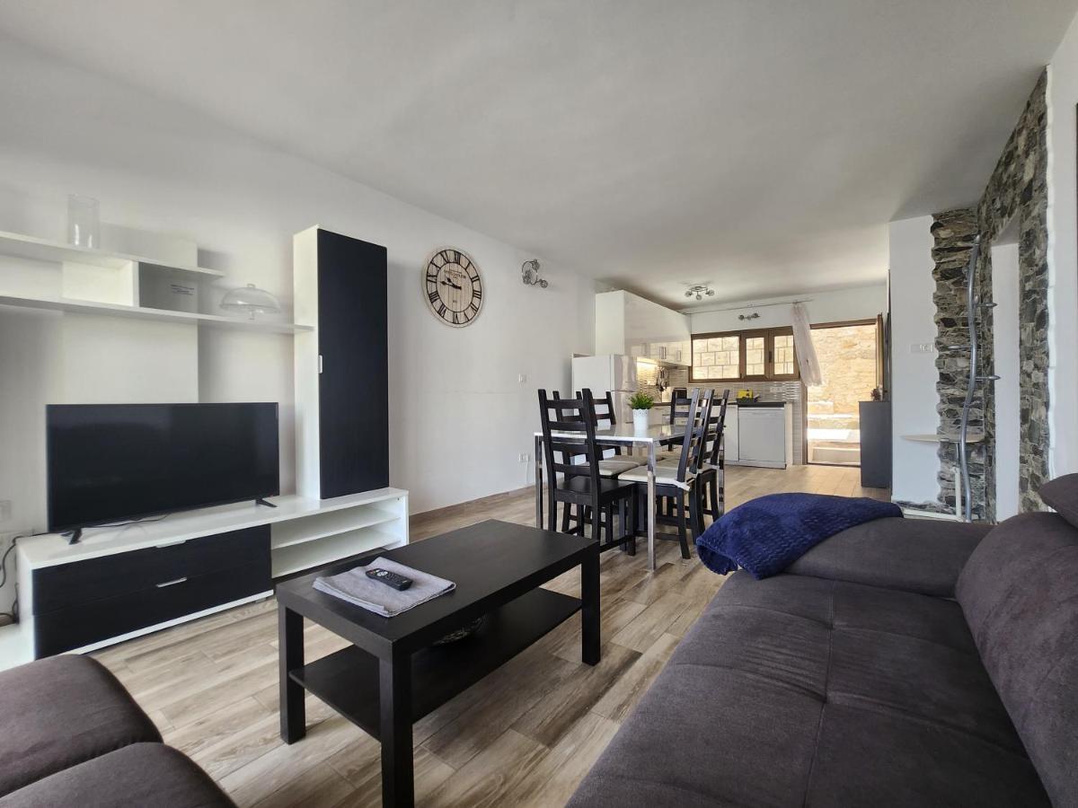 Modern Ground Floor Apartment , A Few Steps From The Beach Mogán Dış mekan fotoğraf